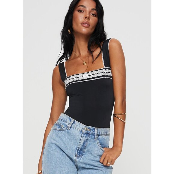 Princess Polly women's 6 black Keating bodysuit lace square neck sleeveless NWT - Picture 1 of 9